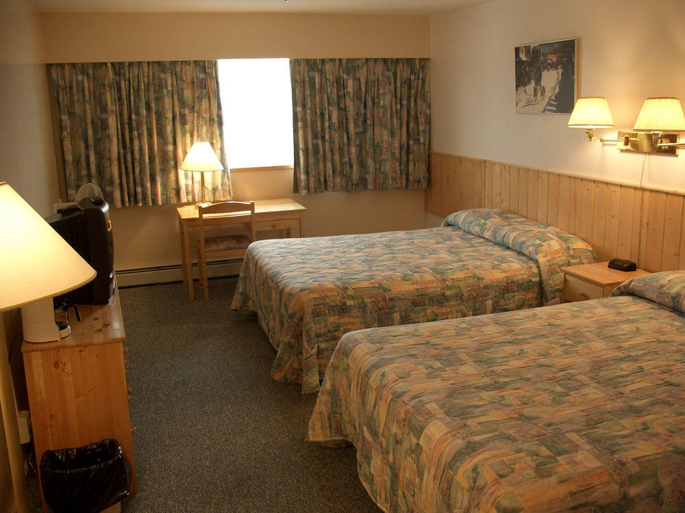 Canadas Best Value Inn- Riverview Hotel Whitehorse Exterior foto